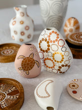 Load image into Gallery viewer, Sea Turtle Medium Vessel Set - Blush/White