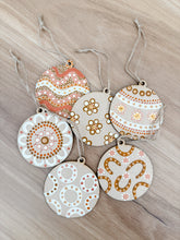 Load image into Gallery viewer, Wooden Baubles - Earthy - Set of 6