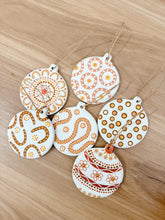 Load image into Gallery viewer, Ceramic Baubles - Round - Earthy - Set of 6