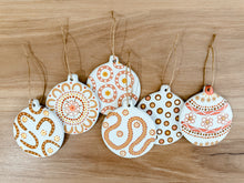 Load image into Gallery viewer, Ceramic Baubles - Round - Earthy - Set of 6