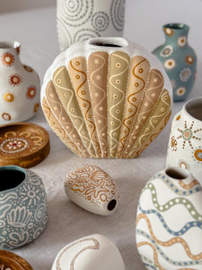 Shelley Vessel - Wavy - Naturals