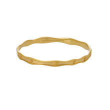 Load image into Gallery viewer, Ocean Dreamer Wave Bangle - GOLD
