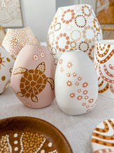 Load image into Gallery viewer, Sea Turtle Mini Vessel Set - Blush/White
