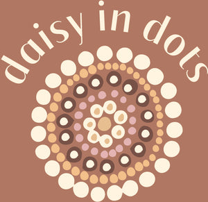 Daisy in Dots
